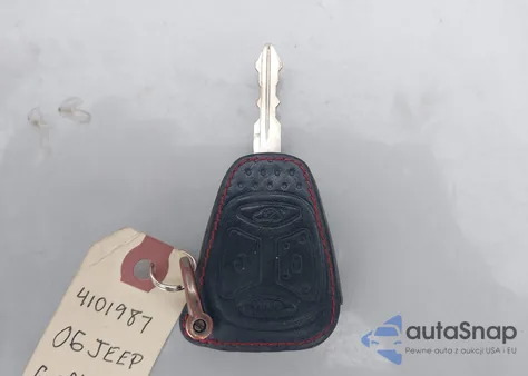 2006 Jeep Grand Cherokee Limited from USA, damaged, VIN 1J8HR58N96C287232